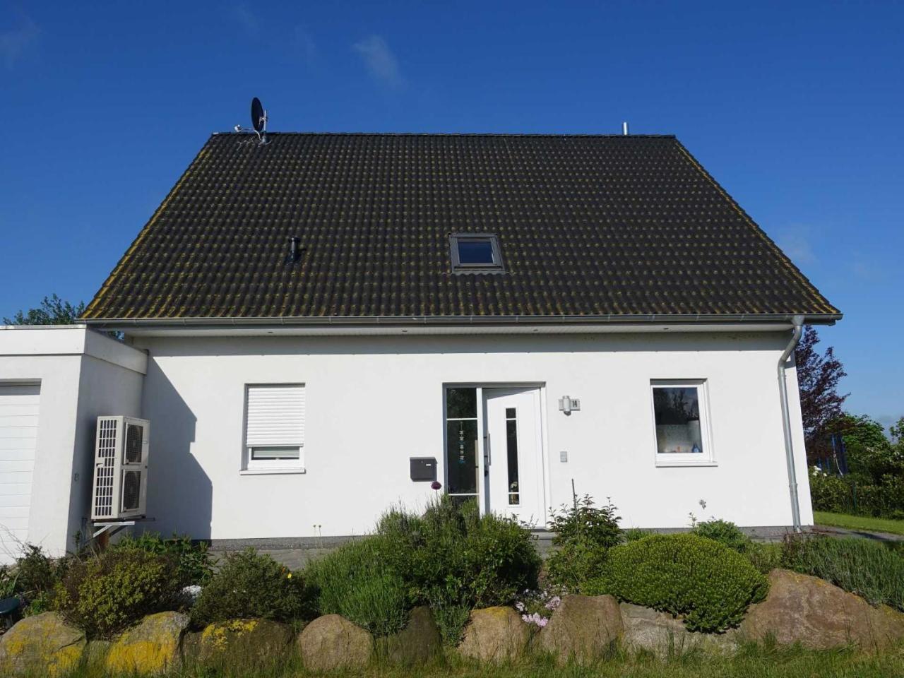 Ferienwohnung Regenbogenhaus Hasselberg  Екстериор снимка