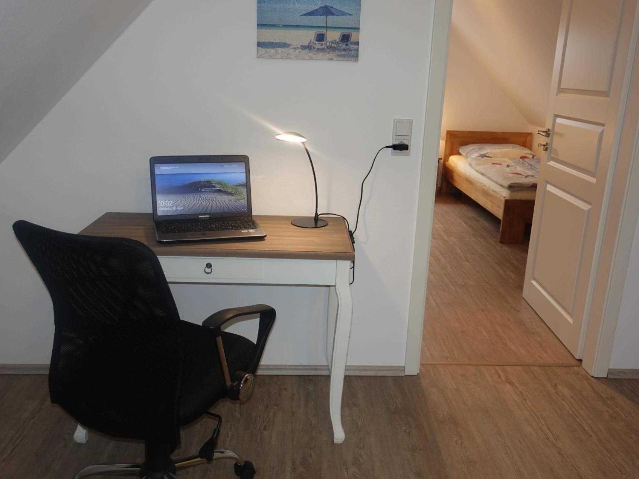 Ferienwohnung Regenbogenhaus Hasselberg  Екстериор снимка